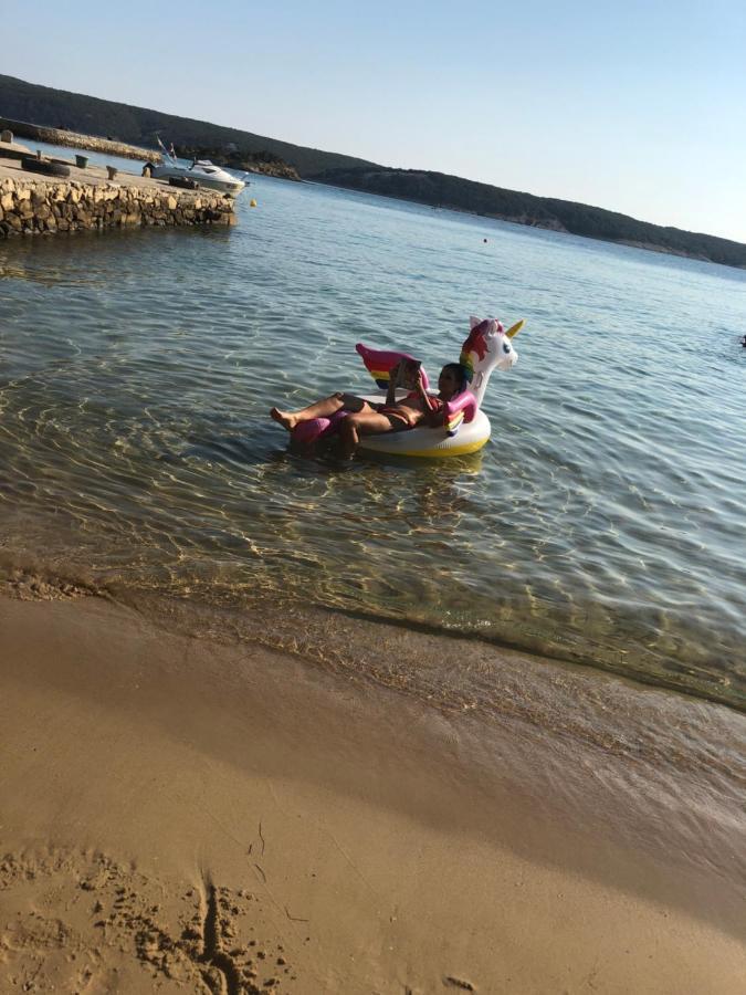 Apartmani Anamar Supetarska Draga Exteriör bild